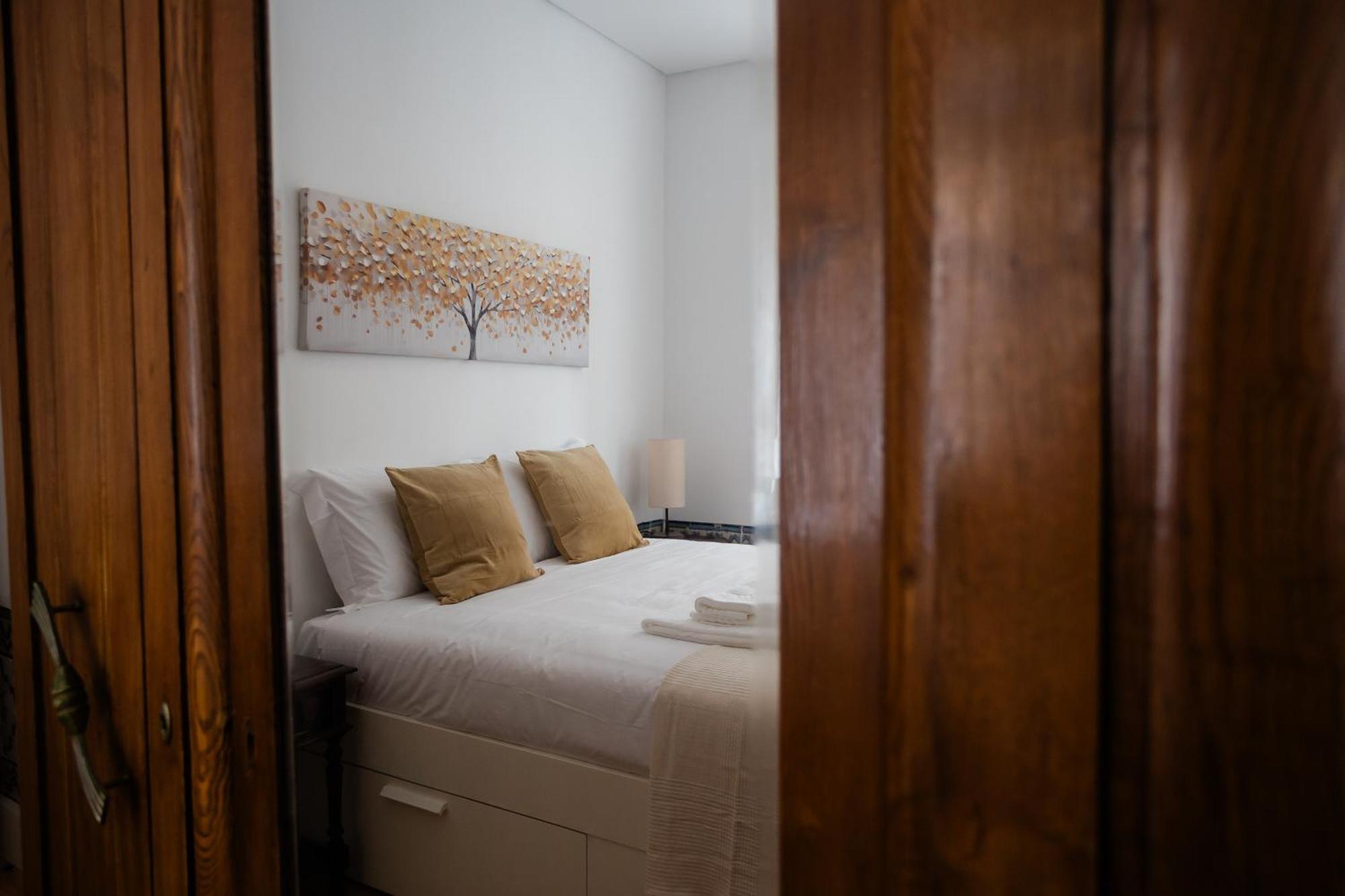 A Janela, Charming In Center Appartement